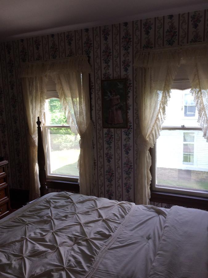 Main Street B And B Cooperstown Bagian luar foto